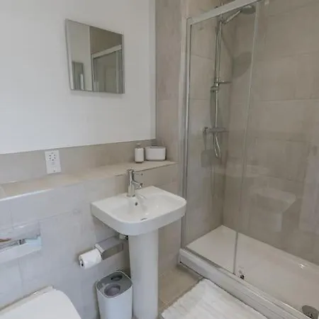 Grade Ii Mill Townhouse In With Free Parking Which Sleeps 6 Ferienhaus Leeds (West Yorkshire)