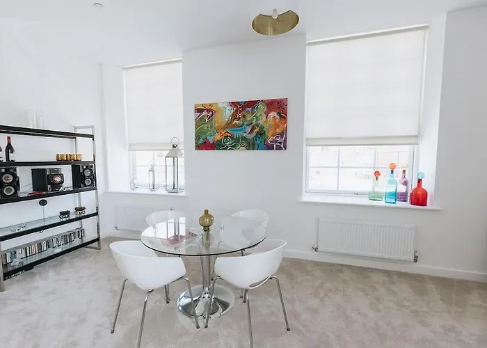 Сasa de vacaciones Grade Ii Mill Townhouse In With Free Parking Which Sleeps 6