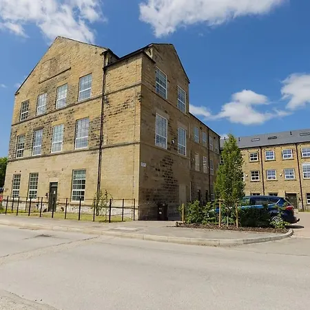 Bobbin Row - Grade 2 Listed With A Beautiful Design With Access To بيت للعطل ليدز