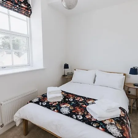 Grade Ii Mill Townhouse In With Free Parking Which Sleeps 6 Casa vacanze