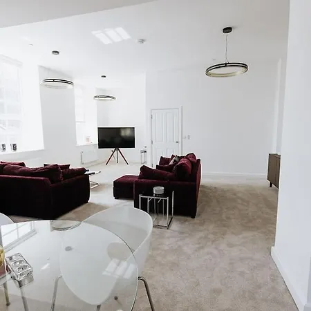 Holiday home Bobbin Row - Grade 2 Listed With A Beautiful Design With Access To *