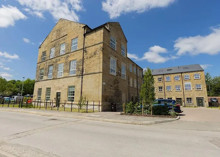 Grade Ii Mill Townhouse In With Free Parking Which Sleeps 6 Prázdninový dům Leeds (West Yorkshire)