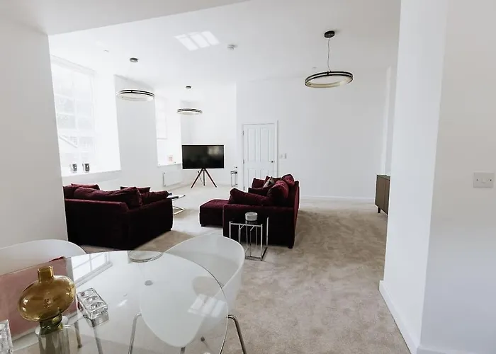 펜션 Grade Ii Mill Townhouse In With Free Parking Which Sleeps 6 *