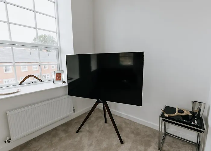 Grade Ii Mill Townhouse In With Free Parking Which Sleeps 6