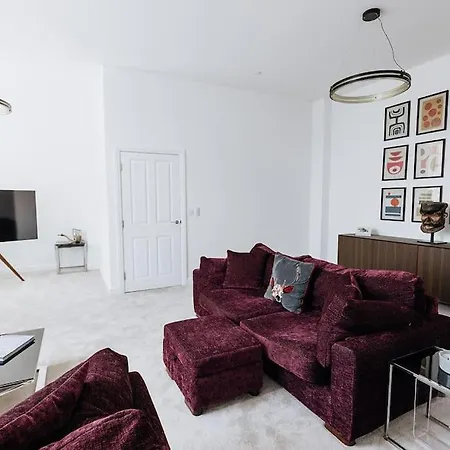 Bobbin Row - Grade 2 Listed With A Beautiful Design With Access To Feriehus *