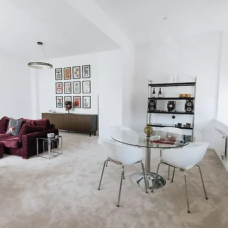 Bobbin Row - Grade 2 Listed With A Beautiful Design With Access To Feriehus *